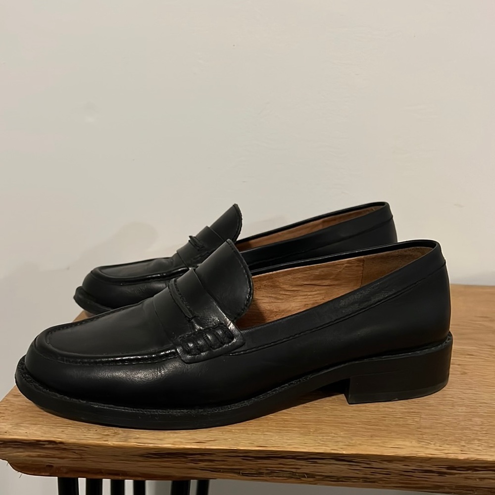 Madewell black leather penny loafers size 6